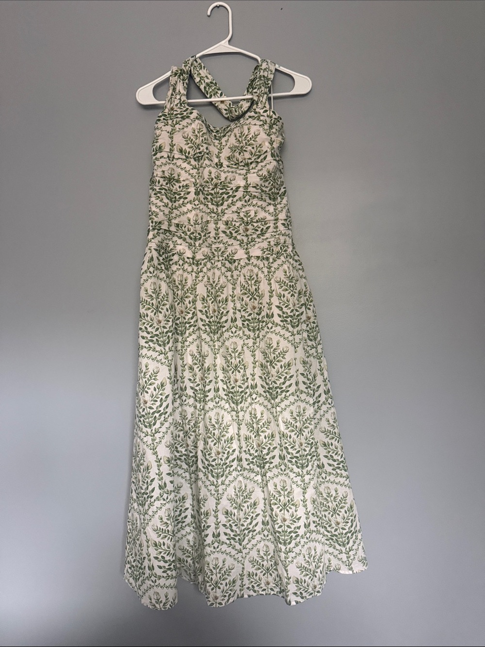 Sleeveless Green Floral Print Midi Dress - White & Green